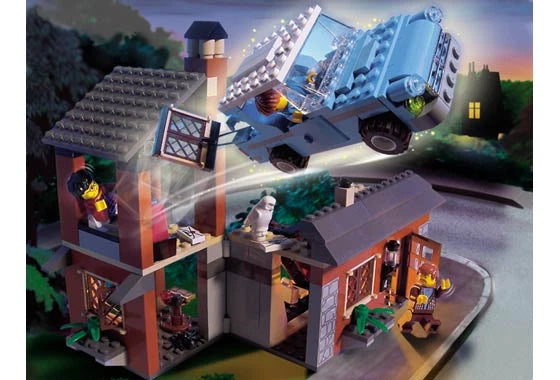 LEGO Harry Potter 4728 Escape from Privet Drive