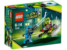 LEGO Alien Conquest 7049 Alien Striker