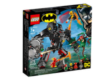 DC 76117 Batman Mech vs Poison Ivy Mech